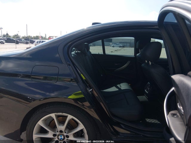 Aukcja sprzedaży 2014 Bmw 320i, vin: WBA3B1C59EK135510, numer aukcji: 45875642