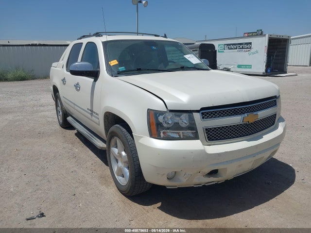 45875653 :رقم المزاد ، 3GNTKGE78DG114021 vin ، 2013 Chevrolet Avalanche Ltz مزاد بيع
