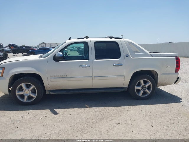 45875653 :رقم المزاد ، 3GNTKGE78DG114021 vin ، 2013 Chevrolet Avalanche Ltz مزاد بيع