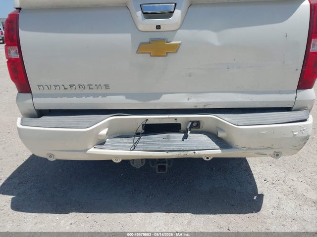 45875653 :رقم المزاد ، 3GNTKGE78DG114021 vin ، 2013 Chevrolet Avalanche Ltz مزاد بيع