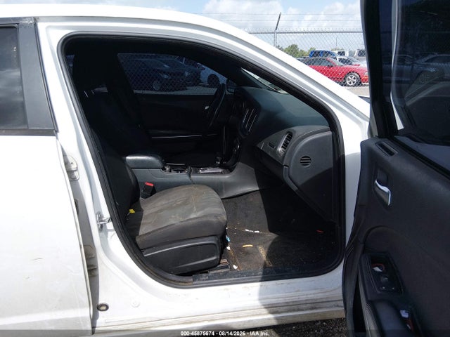 45875674 :رقم المزاد ، 2C3CDXBG8FH863478 vin ، 2015 Dodge Charger Se مزاد بيع
