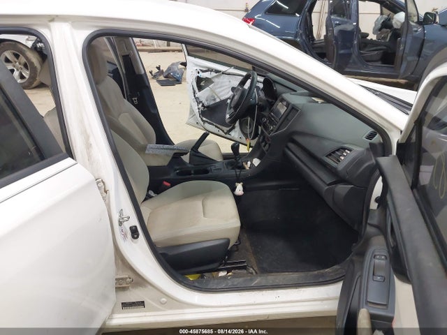 Продаж на аукціоні авто 2019 Subaru Impreza 2.0i, vin: 4S3GKAA63K1604642, номер лоту: 45875685