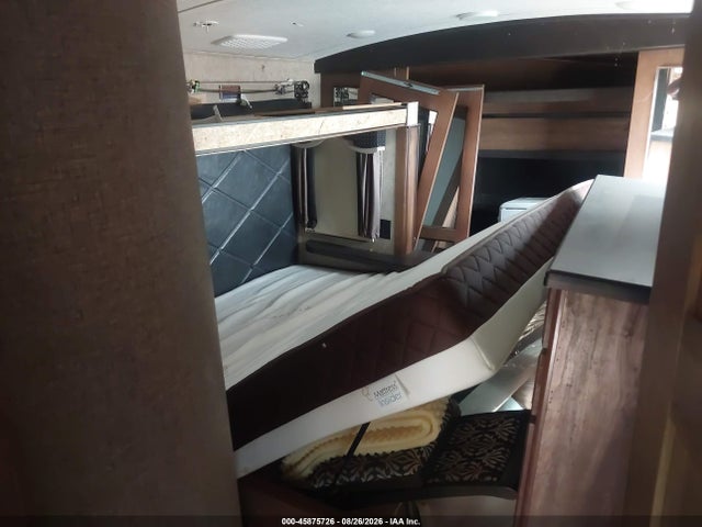 45875726 :رقم المزاد ، 4YDF34429G4701589 vin ، 2016 Keystone Montana مزاد بيع