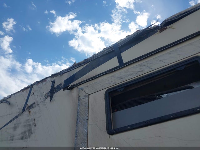 45875726 :رقم المزاد ، 4YDF34429G4701589 vin ، 2016 Keystone Montana مزاد بيع