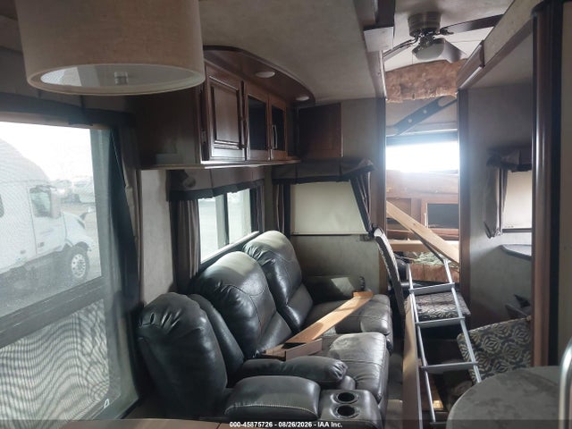 45875726 :رقم المزاد ، 4YDF34429G4701589 vin ، 2016 Keystone Montana مزاد بيع