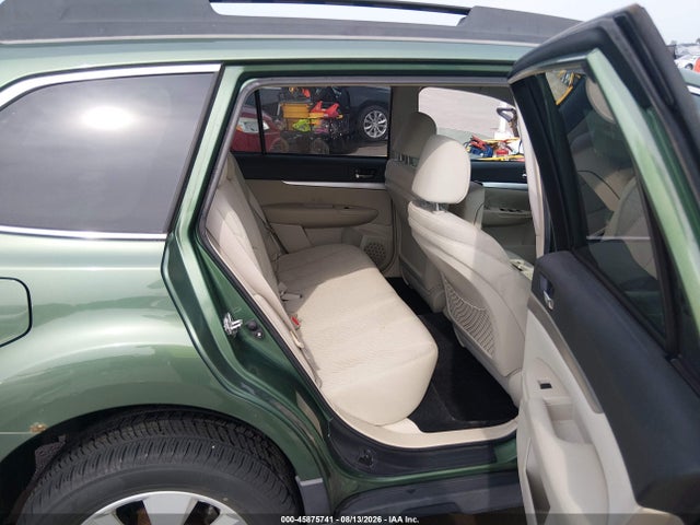 45875741 :رقم المزاد ، 4S4BRCCC7A3355667 vin ، 2010 Subaru Outback 2.5i Premium مزاد بيع