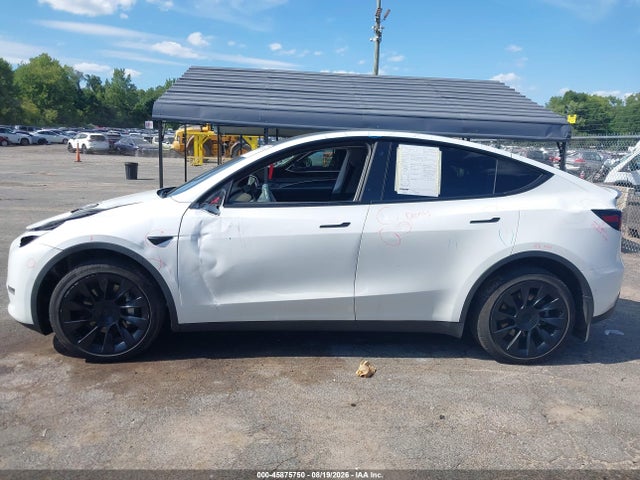 45875750 :رقم المزاد ، 7SAYGDEE4NF435920 vin ، 2022 Tesla Model Y Long Range Dual Motor All-wheel Drive مزاد بيع