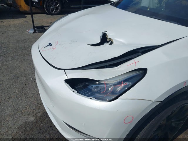 45875750 :رقم المزاد ، 7SAYGDEE4NF435920 vin ، 2022 Tesla Model Y Long Range Dual Motor All-wheel Drive مزاد بيع
