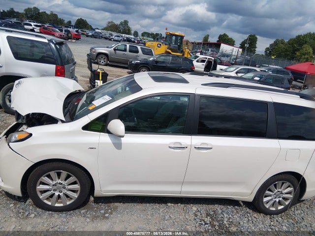 45875777 :رقم المزاد ، 5TDDZ3DC3HS156104 vin ، 2017 Toyota Sienna Xle 7 Passenger مزاد بيع