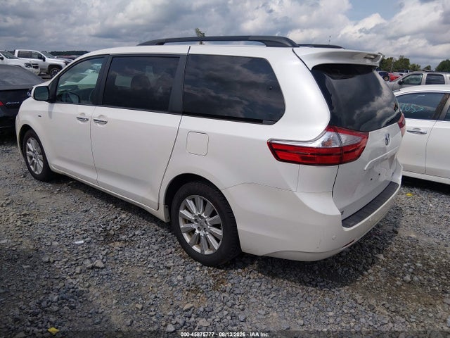 45875777 :رقم المزاد ، 5TDDZ3DC3HS156104 vin ، 2017 Toyota Sienna Xle 7 Passenger مزاد بيع