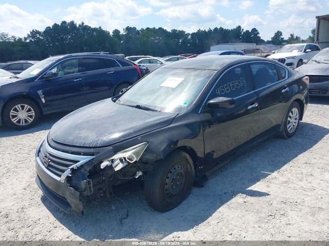Nissan Altima 2.5 S 2014 1N4AL3AP1EC320982 Image 2