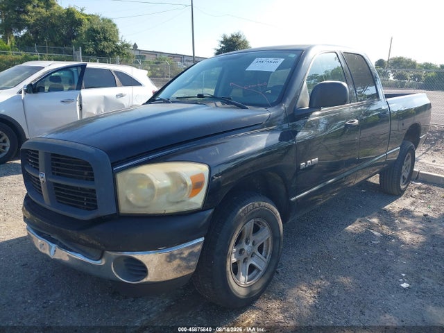45875840 :رقم المزاد ، 1D7HA18N58S570684 vin ، 2008 Dodge Ram 1500 Slt مزاد بيع