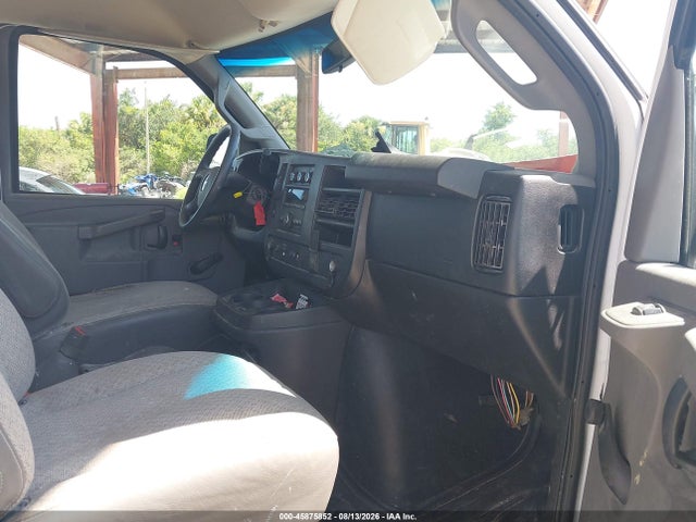 Aukcja sprzedaży 2018 Chevrolet Express 2500 Work Van, vin: 1GCWGAFPXJ1180695, numer aukcji: 45875852