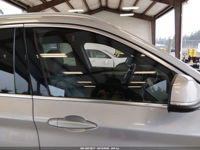 WBXHT3C31J5F88051 BMW X1 Xdrive28i