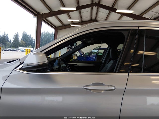 WBXHT3C31J5F88051 BMW X1 Xdrive28i
