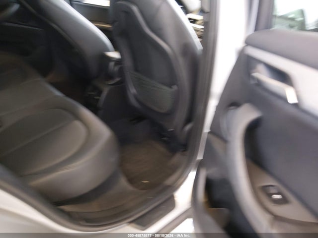 WBXHT3C31J5F88051 BMW X1 Xdrive28i