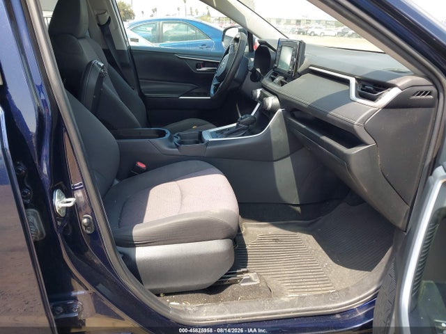 Продажа на аукционе авто 2019 Toyota Rav4 Xle, vin: 2T3W1RFV7KC022821, номер лота: 45875958