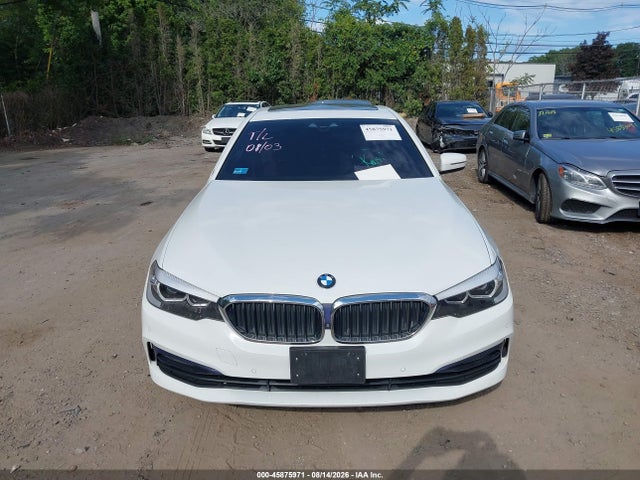 2017 Bmw 530i Xdrive მანქანა იყიდება აუქციონზე, vin: WBAJA7C33HWA70178, აუქციონის ნომერი: 45875971