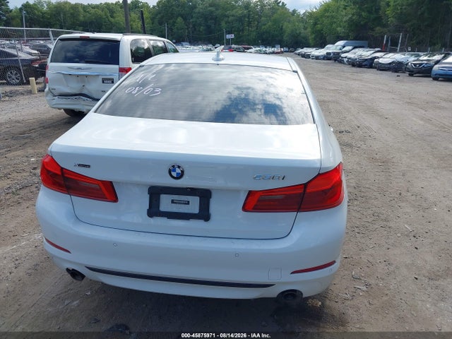 2017 Bmw 530i Xdrive მანქანა იყიდება აუქციონზე, vin: WBAJA7C33HWA70178, აუქციონის ნომერი: 45875971