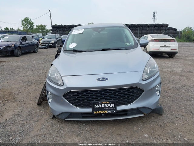 1FMCU9H98NUB18687 Ford ESCAPE SEL
