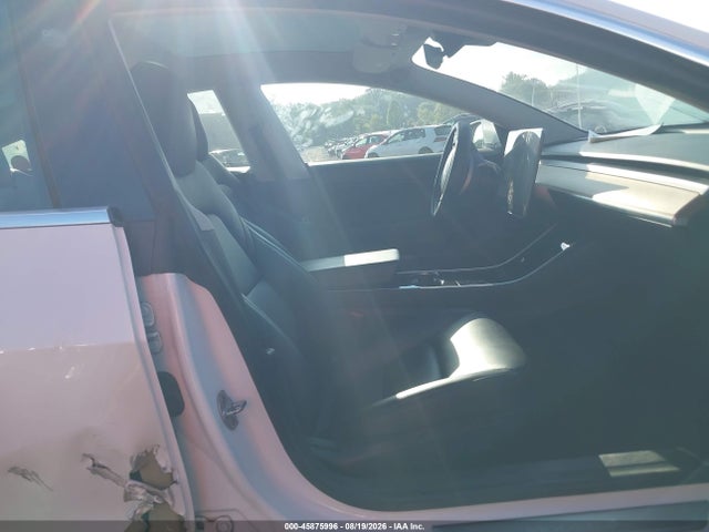 45875996 :رقم المزاد ، 5YJ3E1EA1KF466563 vin ، 2019 Tesla Model 3 Long Range/mid Range/standard Range/standard Range Plus مزاد بيع