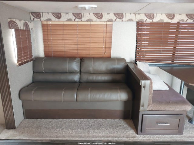 2016 Forest River Cherokee M-274vfk მანქანა იყიდება აუქციონზე, vin: 4X4TCKD22GX121331, აუქციონის ნომერი: 45876003
