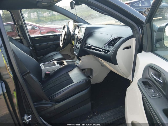 2C4RDGCG5KR656653 Dodge Grand Caravan Sxt