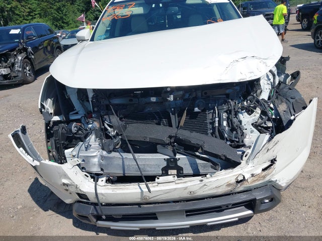 Продажа на аукционе авто 2022 Nissan Pathfinder Platinum 4wd, vin: 5N1DR3DK5NC213581, номер лота: 45876063