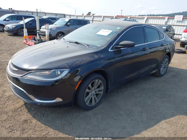 Chrysler 200 Limited 2016 1C3CCCAB0GN107475 Image 2