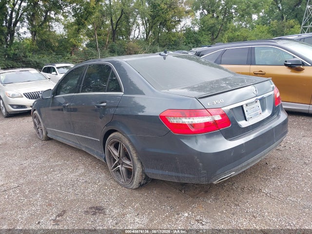 2013 Mercedes-benz E 350 4matic მანქანა იყიდება აუქციონზე, vin: WDDHF8JB9DA718930, აუქციონის ნომერი: 45876136