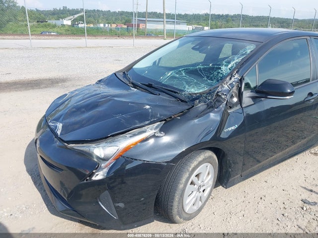 Toyota Prius Two 2017 JTDKBRFU6H3032625 Image 6