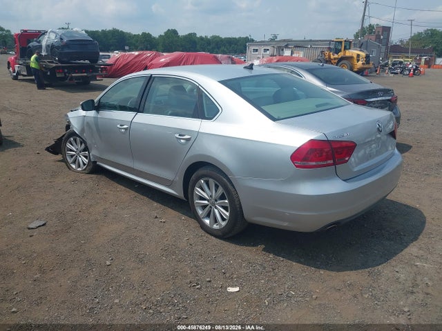 Продаж на аукціоні авто 2013 Volkswagen Passat 2.5l Sel, vin: 1VWCP7A31DC082090, номер лоту: 45876249