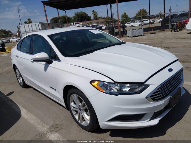 Ford Fusion Hybrid S 2018 3FA6P0UU2JR101180 Image 16
