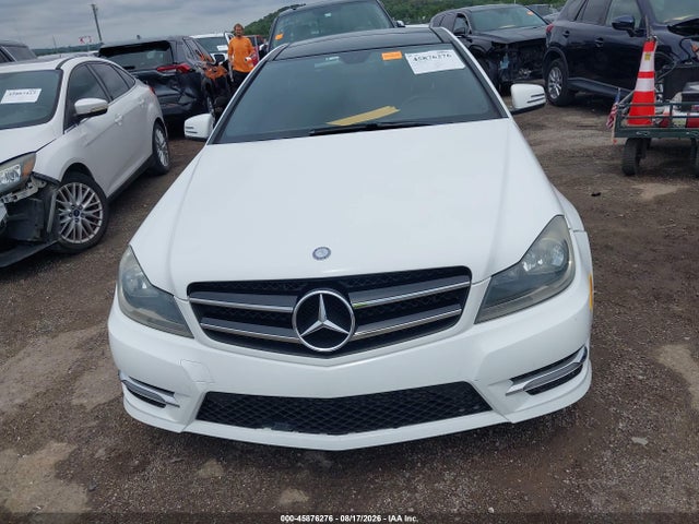 Продаж на аукціоні авто 2014 Mercedes-benz C 250, vin: WDDGJ4HB5EG328804, номер лоту: 45876276