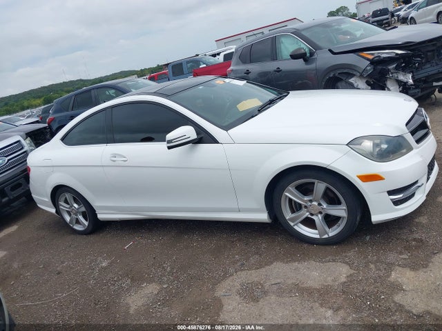 Продаж на аукціоні авто 2014 Mercedes-benz C 250, vin: WDDGJ4HB5EG328804, номер лоту: 45876276
