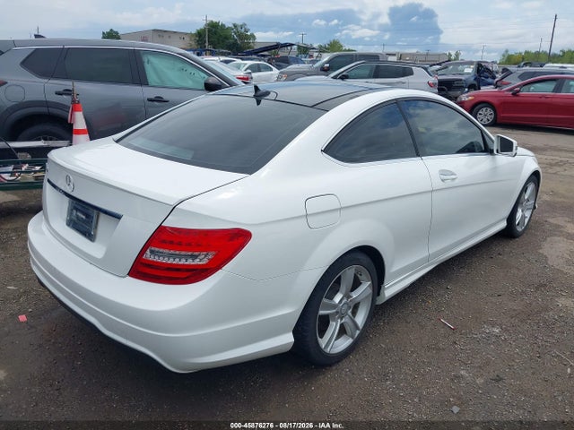 Продаж на аукціоні авто 2014 Mercedes-benz C 250, vin: WDDGJ4HB5EG328804, номер лоту: 45876276