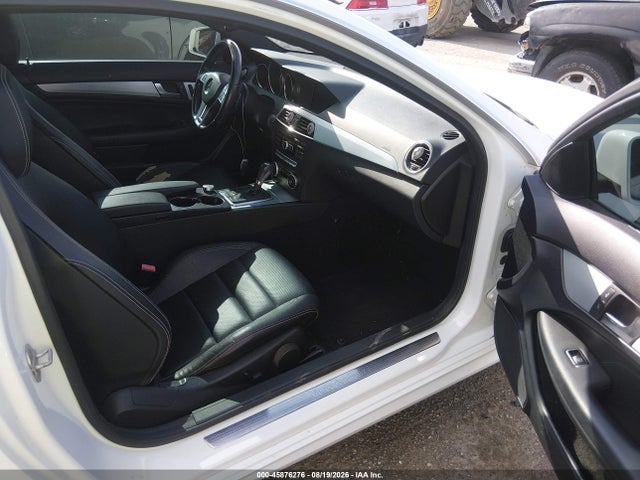 Продаж на аукціоні авто 2014 Mercedes-benz C 250, vin: WDDGJ4HB5EG328804, номер лоту: 45876276