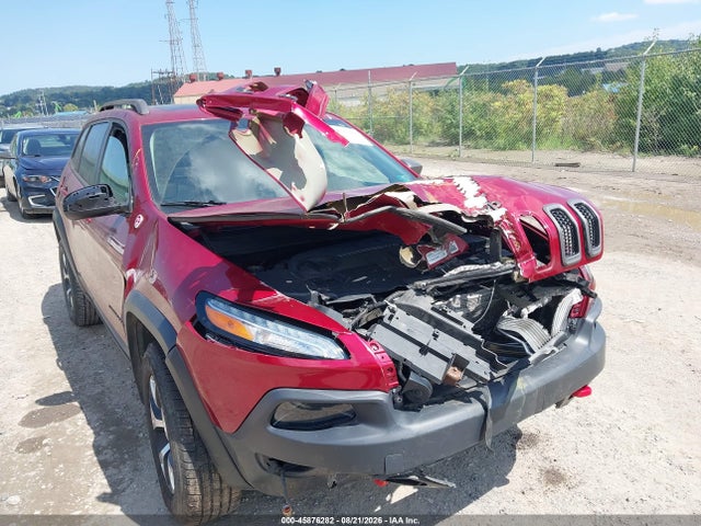 2015 Jeep Cherokee Trailhawk მანქანა იყიდება აუქციონზე, vin: 1C4PJMBS2FW649810, აუქციონის ნომერი: 45876282