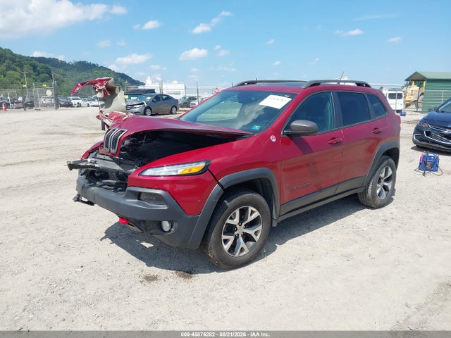 2015 Jeep Cherokee Trailhawk მანქანა იყიდება აუქციონზე, vin: 1C4PJMBS2FW649810, აუქციონის ნომერი: 45876282