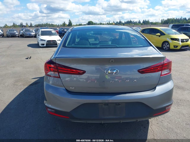 Hyundai ELANTRA SE 2019 5NPD74LF5KH476576 Image 16