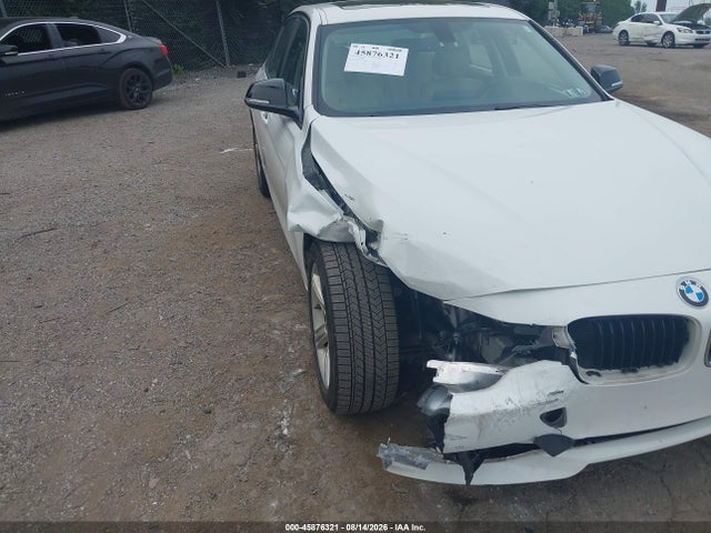 BMW 320i Xdrive 2014 WBA3C3C57EF983516 Image 6