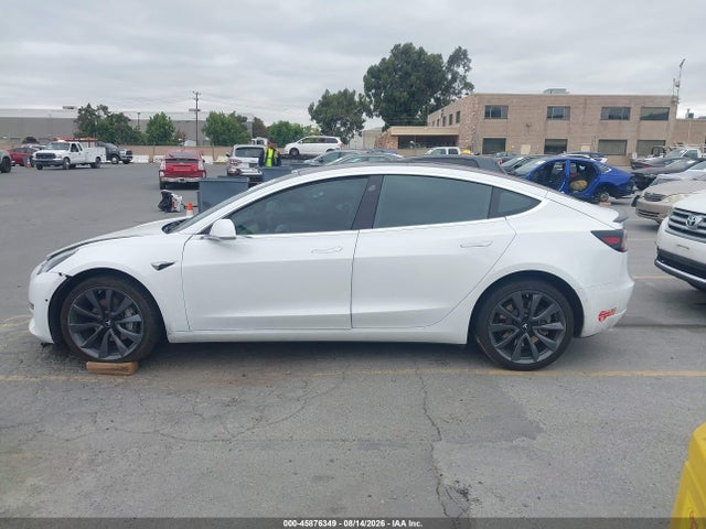 Aukcja sprzedaży 2018 Tesla Model 3 Long Range/mid Range, vin: 5YJ3E1EA7JF008332, numer aukcji: 45876349
