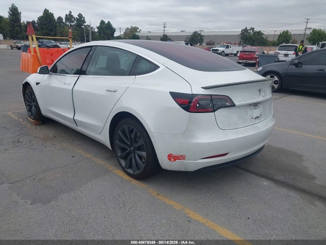 Aukcja sprzedaży 2018 Tesla Model 3 Long Range/mid Range, vin: 5YJ3E1EA7JF008332, numer aukcji: 45876349