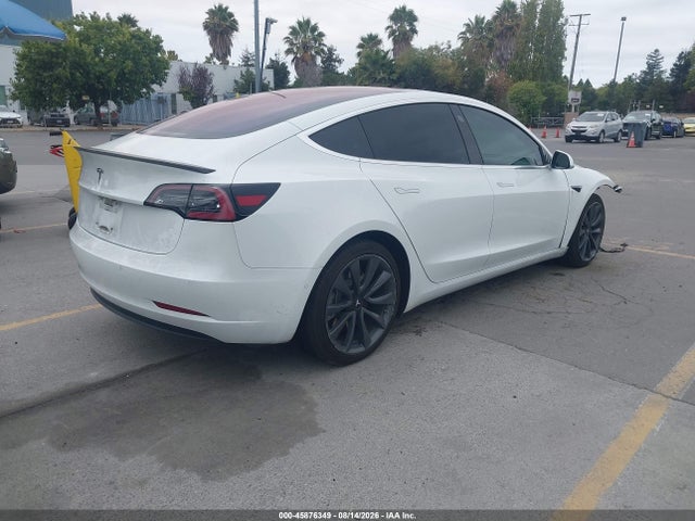 Aukcja sprzedaży 2018 Tesla Model 3 Long Range/mid Range, vin: 5YJ3E1EA7JF008332, numer aukcji: 45876349