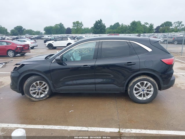 45876369 :رقم المزاد ، 1FMCU0BZ5MUA37245 vin ، 2021 Ford Escape Se Hybrid مزاد بيع
