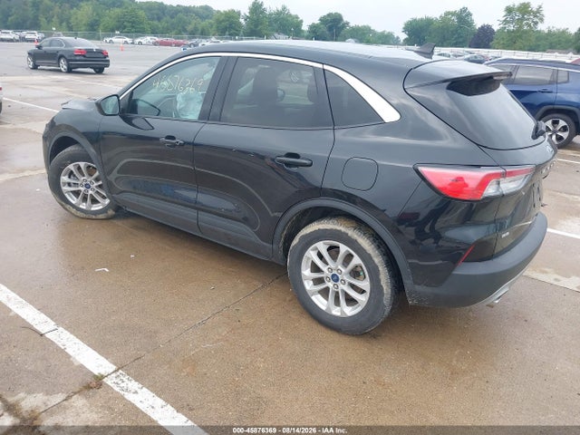 45876369 :رقم المزاد ، 1FMCU0BZ5MUA37245 vin ، 2021 Ford Escape Se Hybrid مزاد بيع