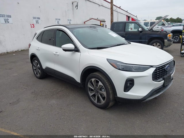2025 Ford Escape Platinum მანქანა იყიდება აუქციონზე, vin: 1FMCU9JZ2SUA20745, აუქციონის ნომერი: 45876431