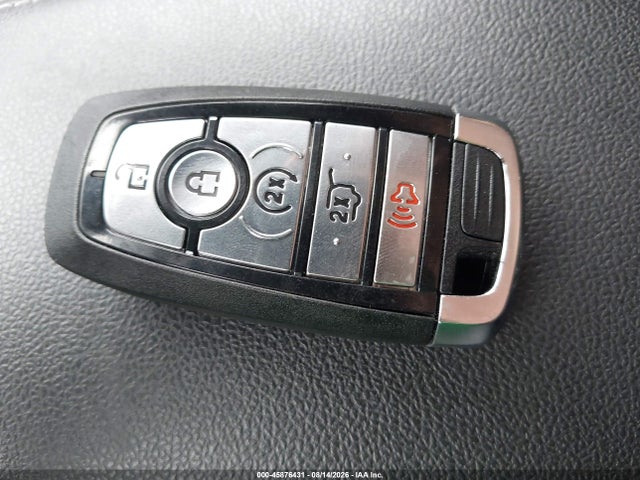 2025 Ford Escape Platinum მანქანა იყიდება აუქციონზე, vin: 1FMCU9JZ2SUA20745, აუქციონის ნომერი: 45876431