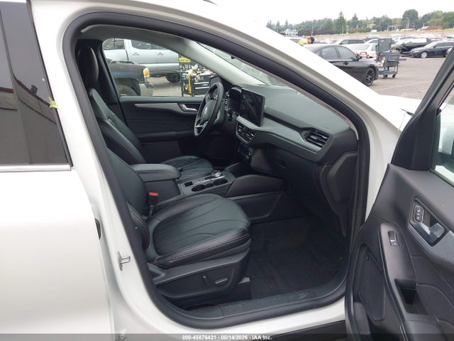 2025 Ford Escape Platinum მანქანა იყიდება აუქციონზე, vin: 1FMCU9JZ2SUA20745, აუქციონის ნომერი: 45876431
