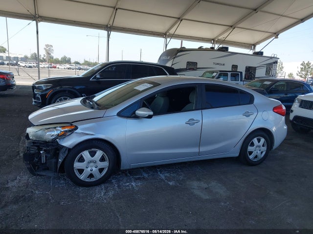 KIA FORTE LX 2016 KNAFK4A66G5449434 Image 15
